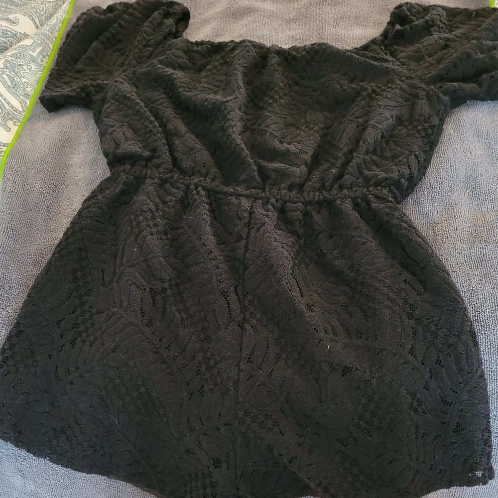 Black lace jumper short